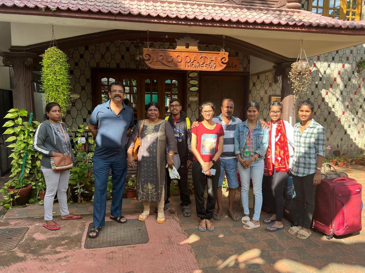Kuppath Inn Kochi Екстер'єр фото