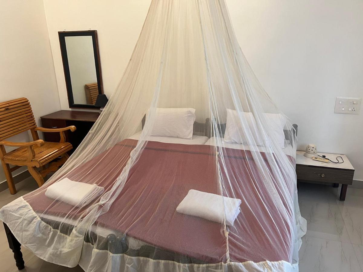 Kuppath Inn Kochi Екстер'єр фото